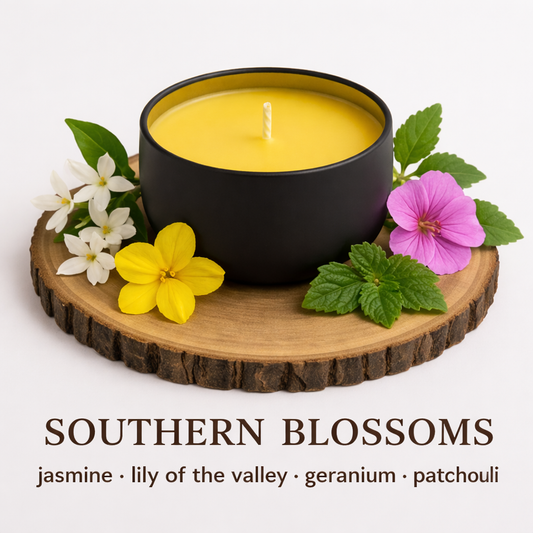 Southern Blossoms soy wax candle by Fair Dinkum Scents with jasmine and floral fragrance